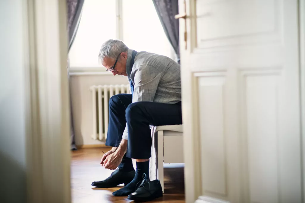 Private knee surgery recovery timeline
