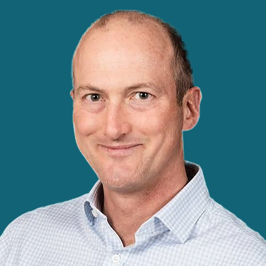 Mr Toby Briant-Evans, Consultant Orthopaedic Surgeon at Transform