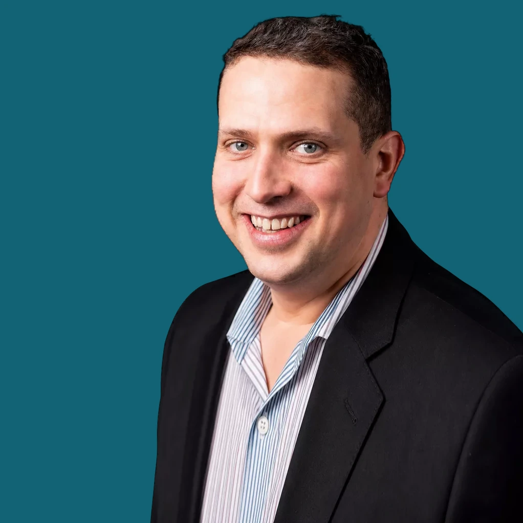 Mr Christian Smith, Consultant Orthopaedic Surgeon at Transform